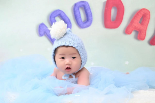 博尔塔拉宝宝眼睛有红点 博尔塔拉宝宝眼睛有红点